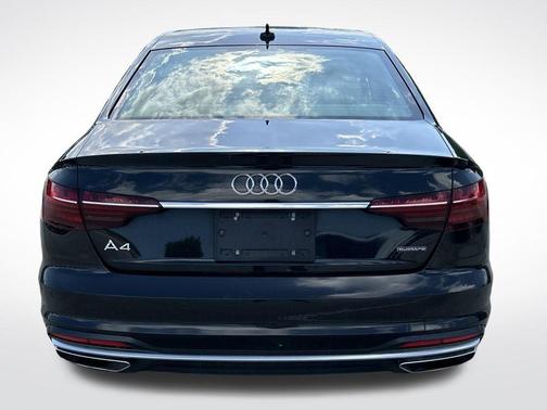 2023 Audi A4 45 S line Premium Plus