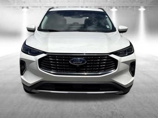 Star White 2023 Ford Escape Platinum