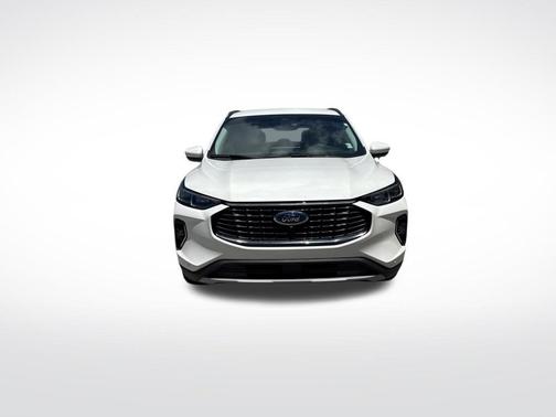 Star White 2023 Ford Escape Platinum