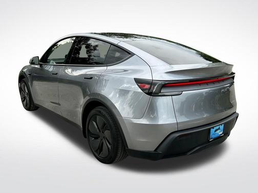 2026 Tesla Model Y Long Range