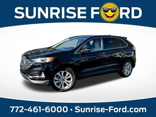2022 Ford Edge Titanium