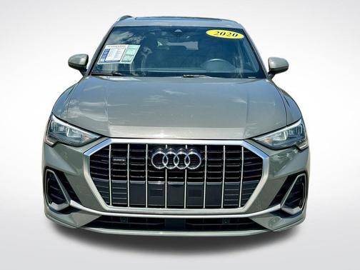 Chronos Gray Metallic 2020 Audi Q3 45 S line Premium