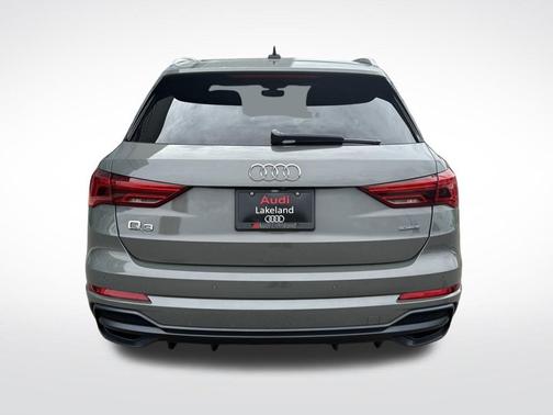 Chronos Gray Metallic 2020 Audi Q3 45 S line Premium