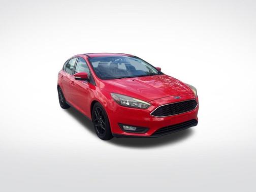 Race Red 2016 Ford Focus SE