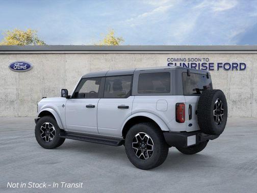 Oxford White 2026 Ford Bronco Outer Banks