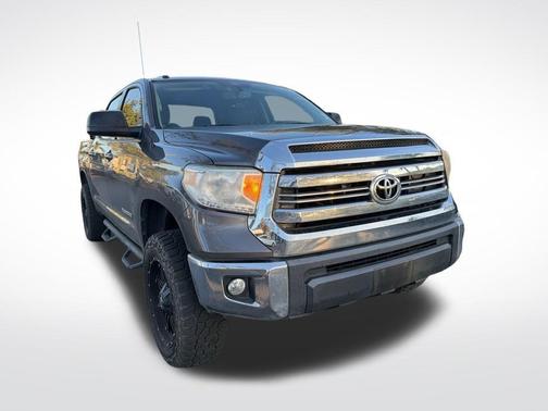 2016 Toyota Tundra 