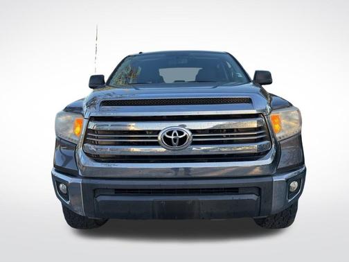 2016 Toyota Tundra 