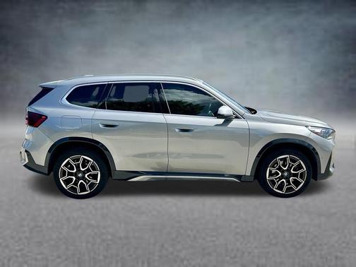 Silver Metallic 2024 BMW X1 xDrive28i