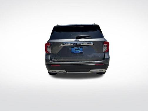 Gray Metallic 2023 Ford Explorer XLT