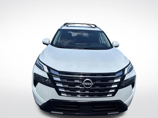 Pearl 2026 Nissan Rogue Platinum