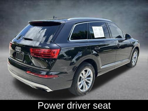Orca Black Metallic 2019 Audi Q7 55 Premium