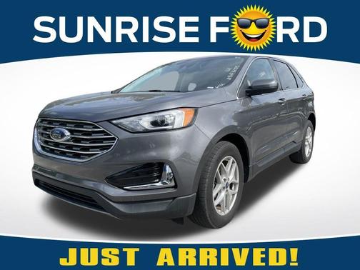 Gray 2022 Ford Edge SEL