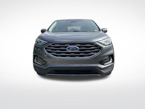 Gray 2022 Ford Edge SEL