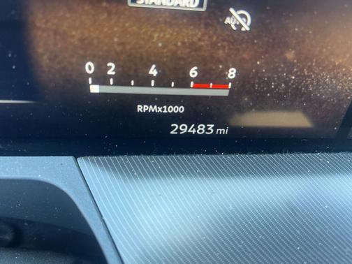 2025 INFINITI QX80 PURE