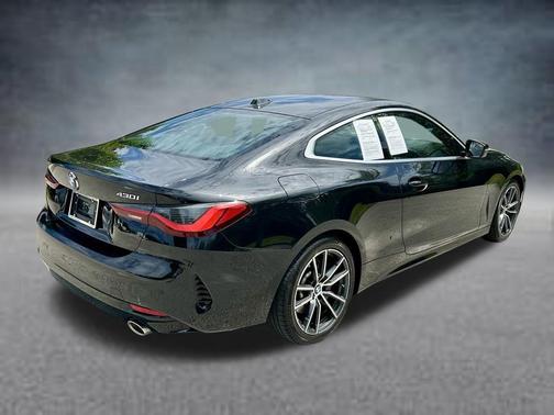 Black Sapphire Metallic 2025 BMW 430 i