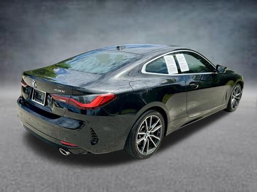 Black Sapphire Metallic 2025 BMW 430 i