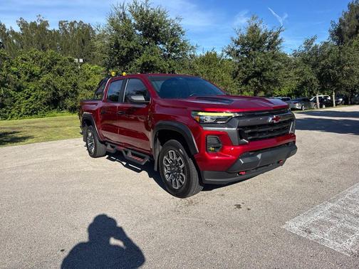 Radiant Red 2023 Chevrolet Colorado LT