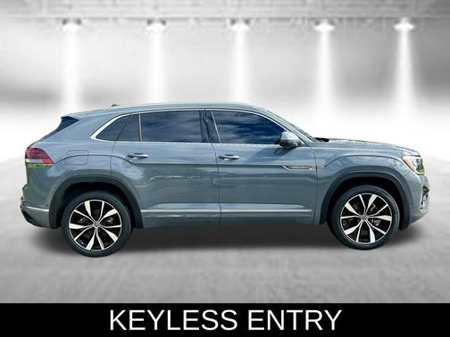 Pure Gray 2024 Volkswagen Atlas Cross Sport 2.0T SEL Premium R-Line