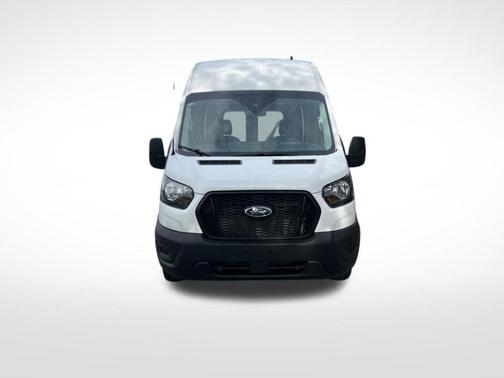 Oxford White 2025 Ford Transit-250 Base