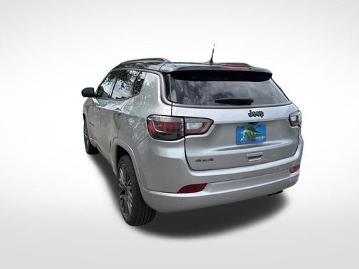 Billet Silver Metallic Clearcoat 2022 Jeep Compass Altitude