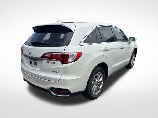 White 2018 Acura RDX Technology Package