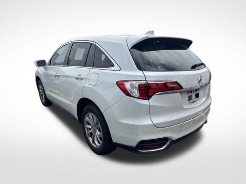 White 2018 Acura RDX Technology Package