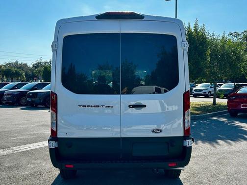 2026 Ford Transit-250 148 WB Medium Roof Cargo