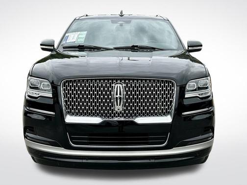 2024 Lincoln Navigator L Premiere