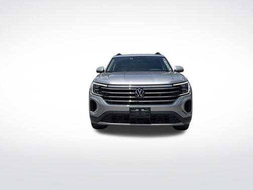 Silver Bird Metallic 2024 Volkswagen Atlas 2.0T SE