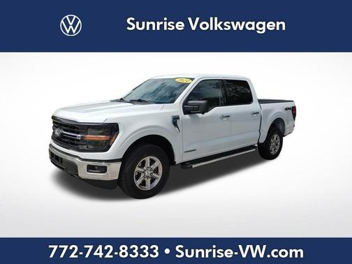 Oxford White 2024 Ford F-150 XLT