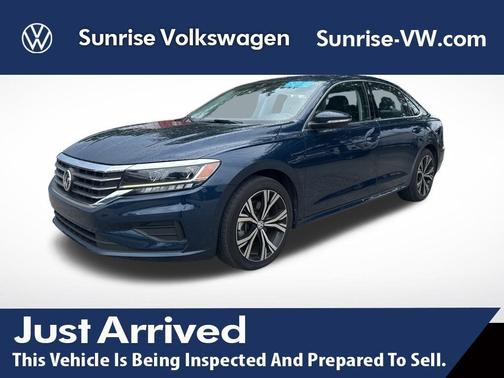 2022 Volkswagen Passat 2.0T SE