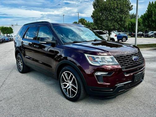 2019 Ford Explorer sport