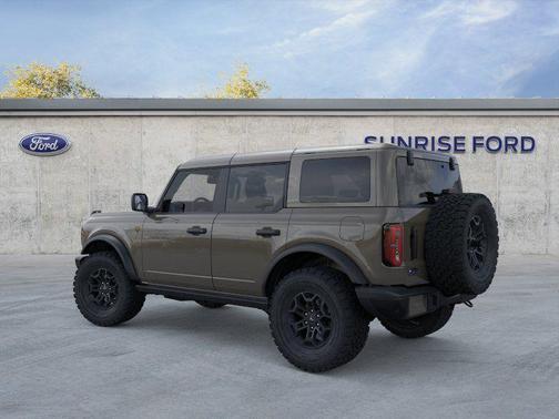Gray 2026 Ford Bronco Badlands