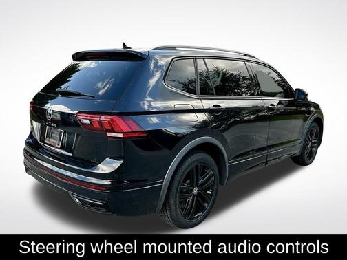 2022 Volkswagen Tiguan 2.0T SE R-Line Black