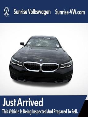 Jet Black 2019 BMW 330 i