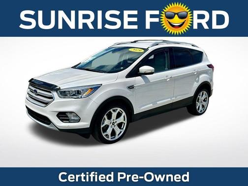 White Platinum Clearcoat Metallic 2019 Ford Escape Titanium