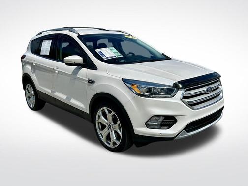 White Platinum Clearcoat Metallic 2019 Ford Escape Titanium