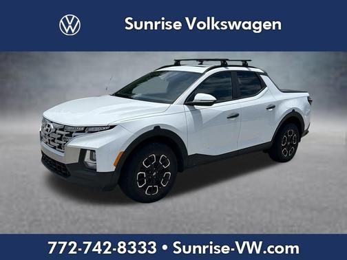 Ice White 2022 Hyundai SANTA CRUZ 2.5L SEL