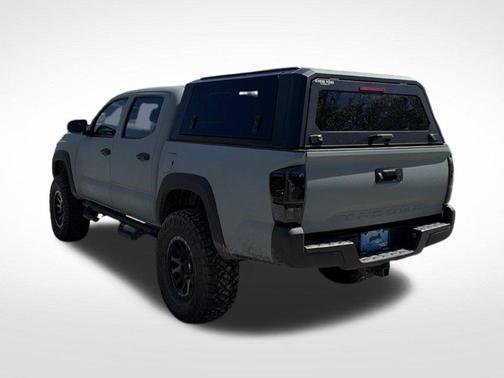 Silver Sky Metallic 2018 Toyota Tacoma SR5