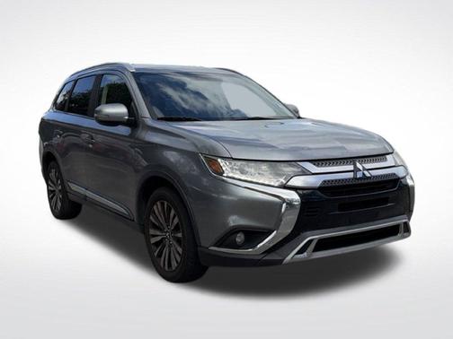 Alloy Silver Metallic 2019 Mitsubishi Outlander SEL