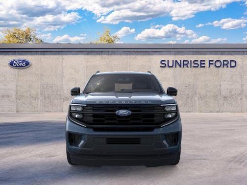 Blue Metallic 2026 Ford Expedition Active
