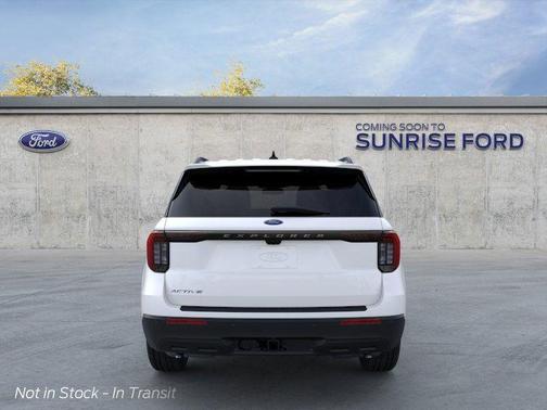 2025 Ford Explorer Active