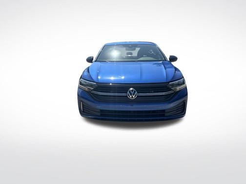 Rising Blue Metallic 2022 Volkswagen Jetta 1.5T Sport