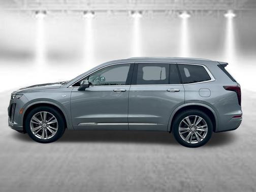 Silver Metallic 2024 Cadillac XT6 Premium Luxury FWD