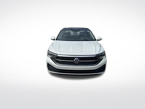 Opal White Pearl Effect 2024 Volkswagen Jetta 1.5T SE