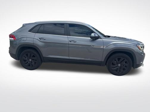 2023 Volkswagen Atlas Cross Sport 2.0T SE w/Technology