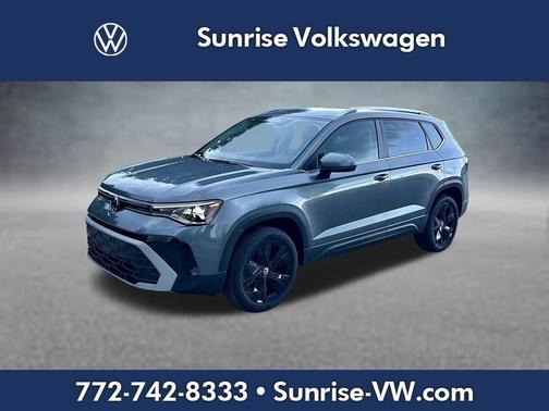 Platinum Gray Metallic 2026 Volkswagen Taos 1.5T SE