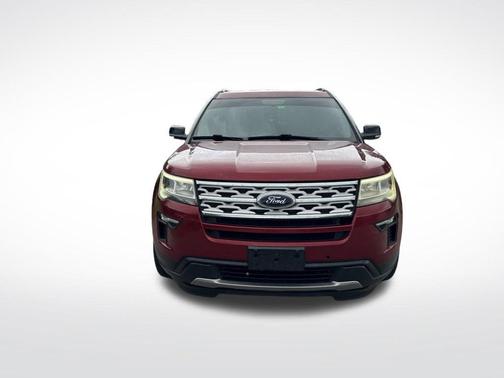 Ruby Red Metallic 2018 Ford Explorer XLT