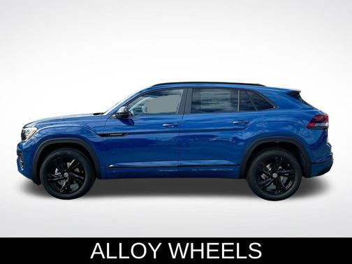 2025 Volkswagen Atlas Cross Sport 2.0T SEL R-Line Black