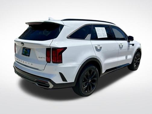 Glacial White Pearl 2021 Kia Sorento SX-PRESTIGE